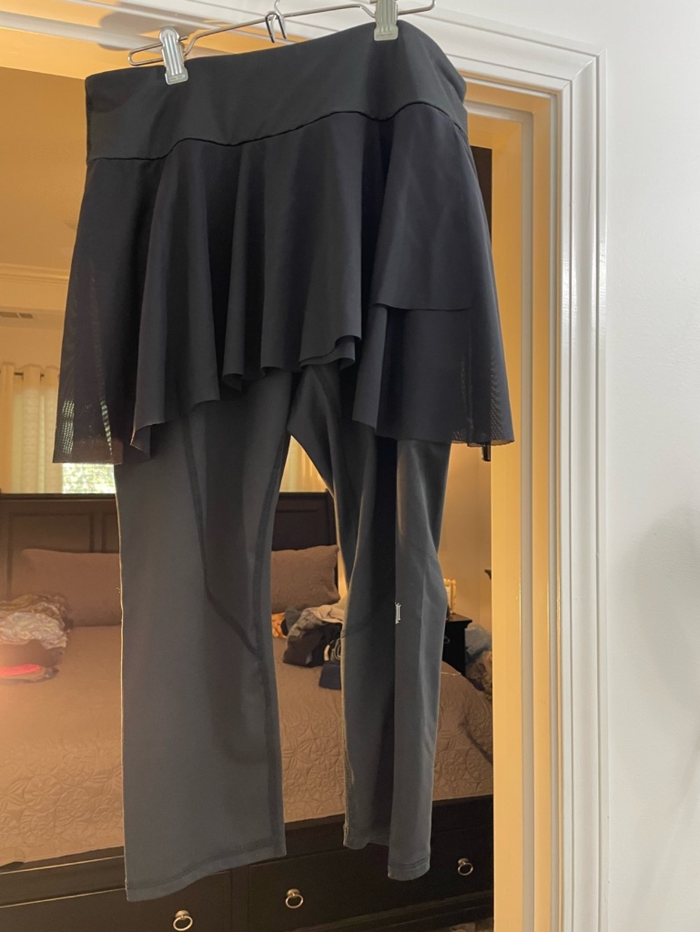 EleVen by Venus Williams Black Skirted Active Leggings
